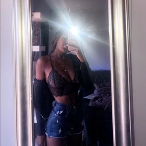 Meet your Posher, Elanna rodman-mueller